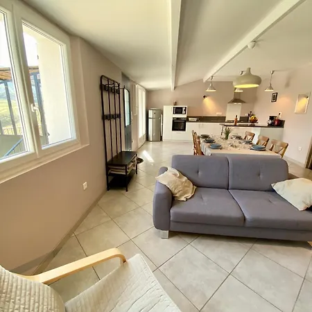 Holiday home Du Soulier 6p, 3ch, Piscine *