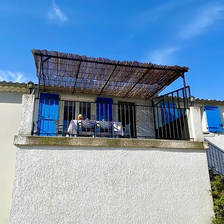 Du Soulier 6p, 3ch, Piscine Holiday home *